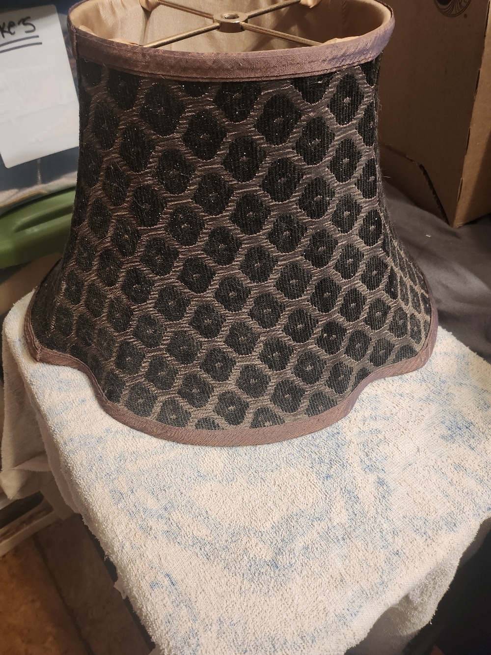 Lamp shade
